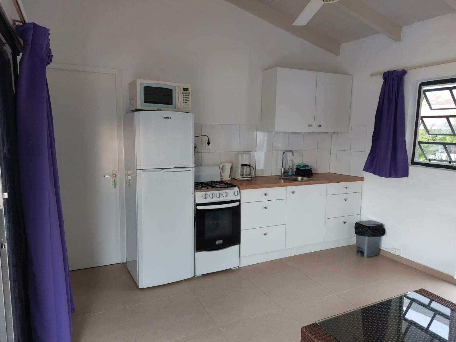 Kas Di Ala Apartments Вилемстад Екстериор снимка
